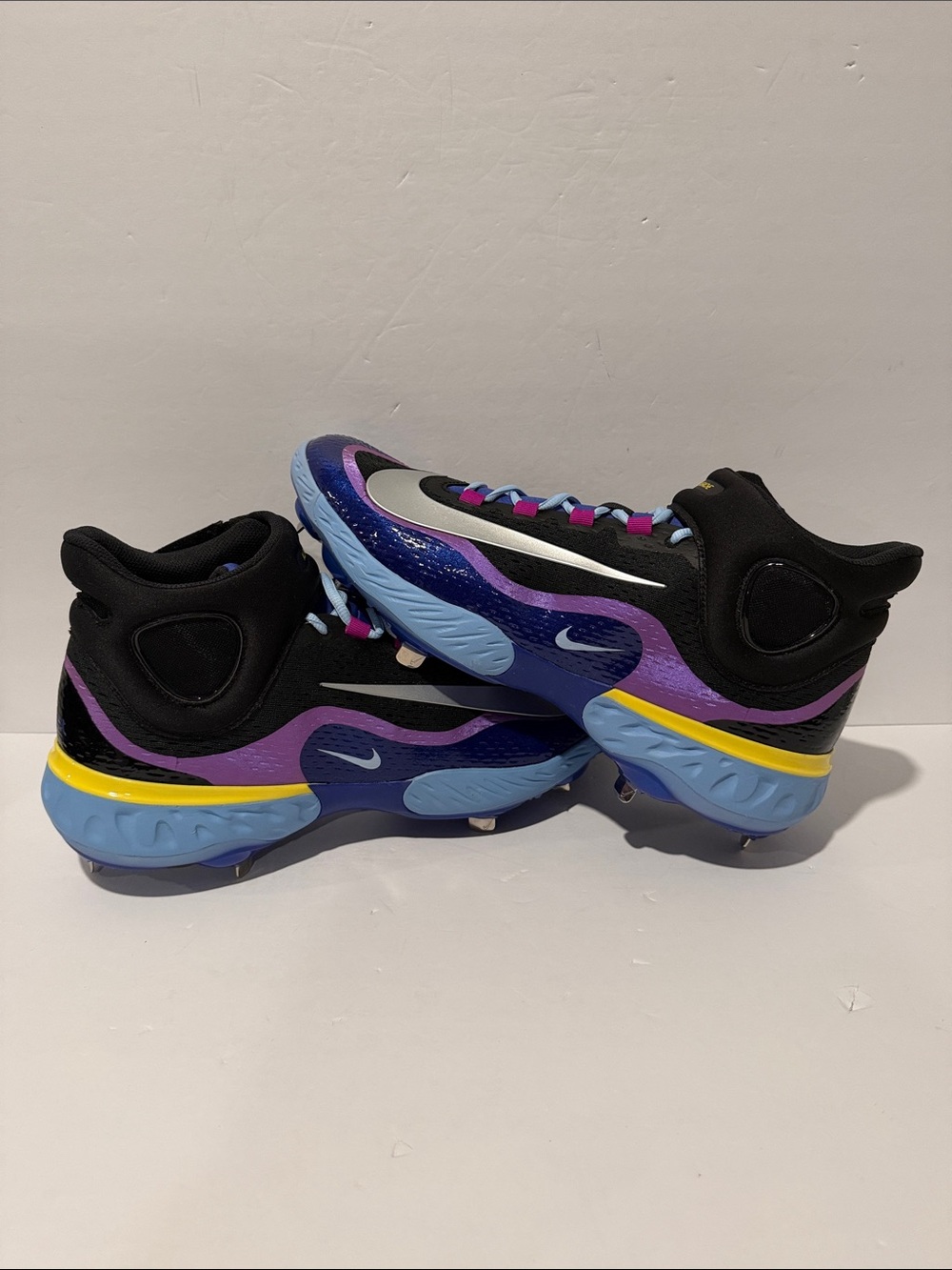 Nike Alpha Huarache Elite 4 Mid NRG ‘Deep Night’ Sz: 15 (IB5325-001)